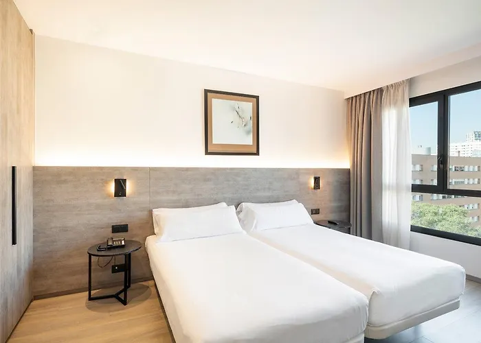 Attica 21 Mar 4* Barcelona