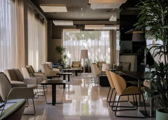 Hotel Attica 21 Mar 4*