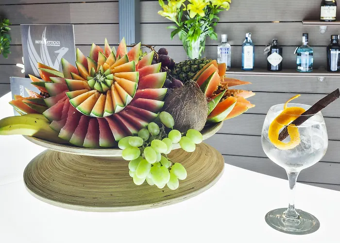 Attica 21 Mar Hotel 4*