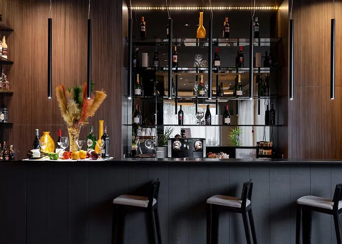 Attica 21 Mar Szálloda 4*